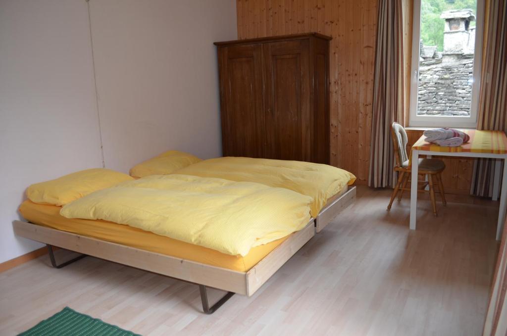 Giumaglio Hotel Garni Maggia חדר תמונה