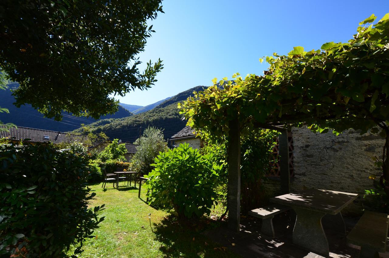 Giumaglio Hotel Garni Maggia מראה חיצוני תמונה